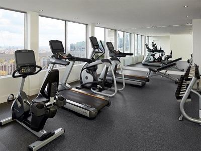 By Marriott Westmount Hotel 4*